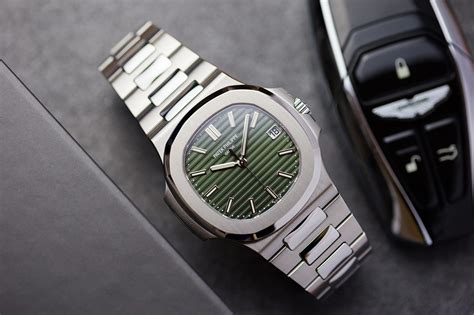 patek philippe nautilus 5711 1a